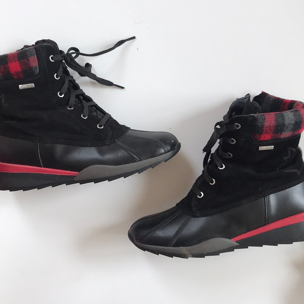 Cougar ankle boots waterproof 8M fits like 8.5